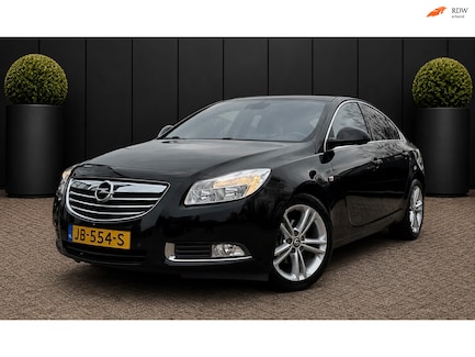 Opel Insignia 0