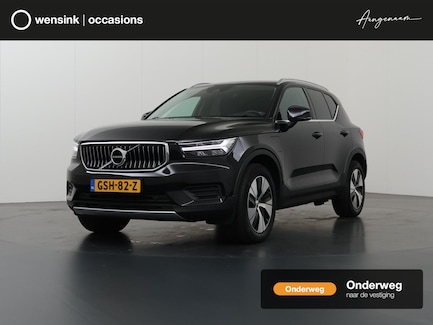 Volvo XC40 0