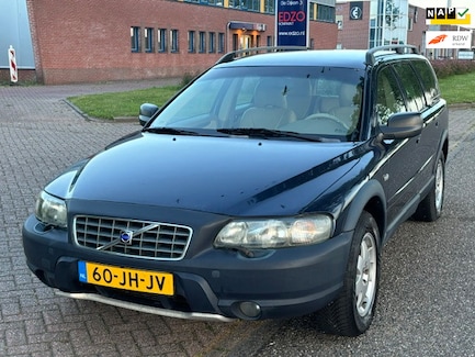 Volvo V70 Cross Country 0
