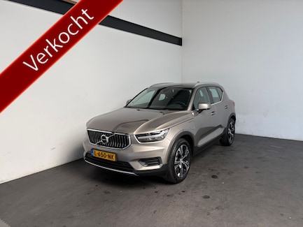 Volvo XC40 0