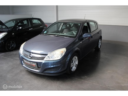 Opel Astra 0