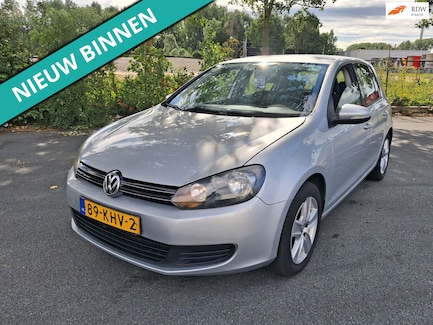 Volkswagen Golf 0