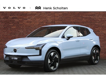 Volvo EX30 0