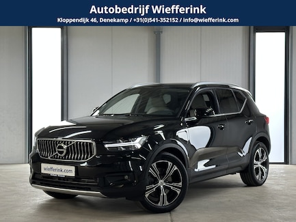 Volvo XC40 0