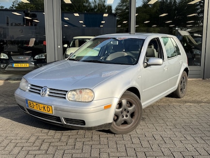 Volkswagen Golf 0