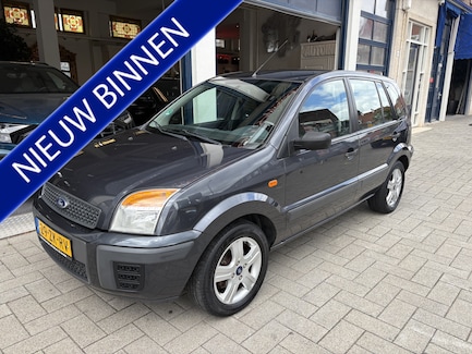 Ford Fusion 0
