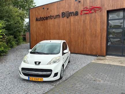 Peugeot 107 0