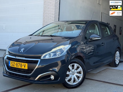 Peugeot 208 0
