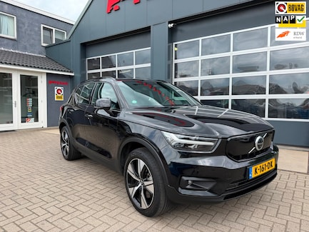 Volvo XC40 0