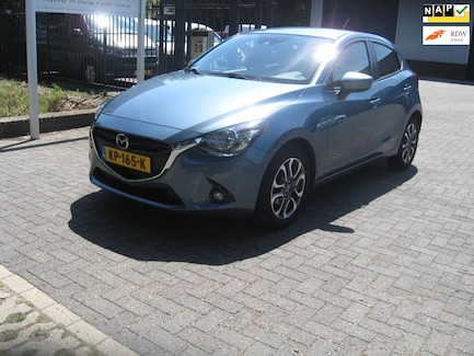 Mazda 2 0