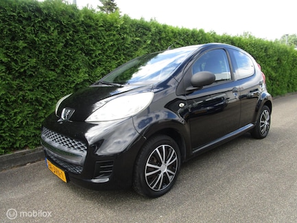 Peugeot 107 0