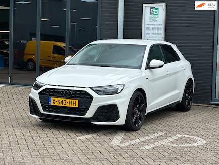 Audi A1 0