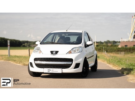 Peugeot 107 0
