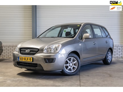 Kia Carens 0