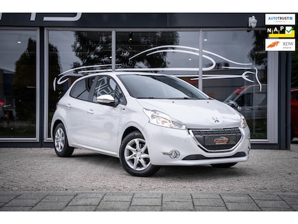 Peugeot 208 0