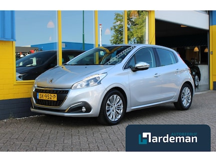 Peugeot 208 0