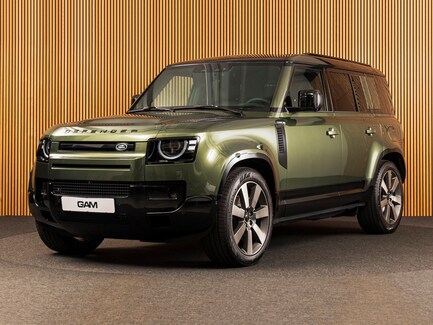 Land Rover Defender 0