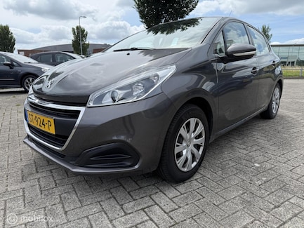 Peugeot 208 0