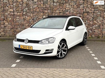 Volkswagen Golf 0