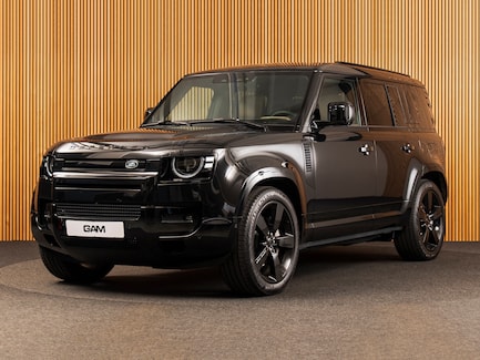 Land Rover Defender 0