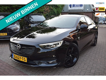 Opel Insignia 0