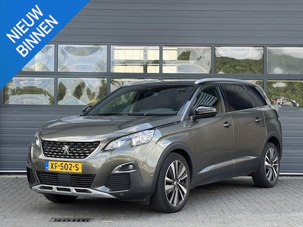 Peugeot 5008 0