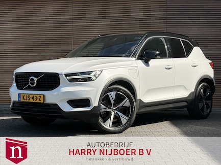 Volvo XC40 0