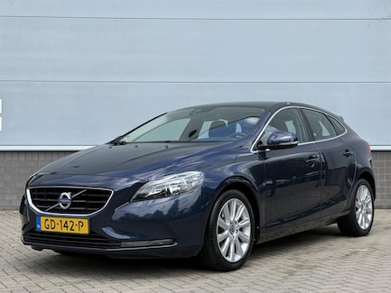 Volvo V40 0