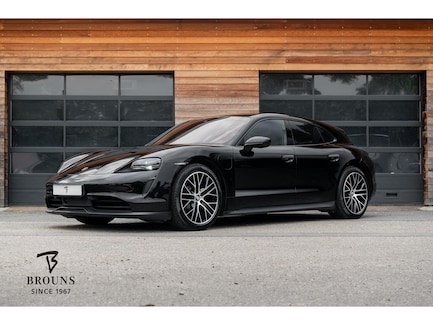 Porsche Taycan Sport Turismo 0