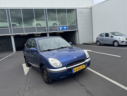 Daihatsu Sirion 0
