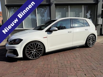 Volkswagen Golf 0