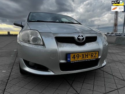 Toyota Auris 0