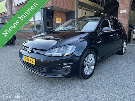 Volkswagen Golf 0