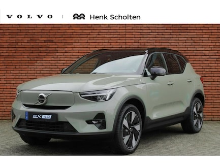 Volvo EX40 0