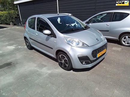 Peugeot 107 0