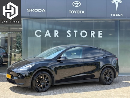 Tesla Model Y 0
