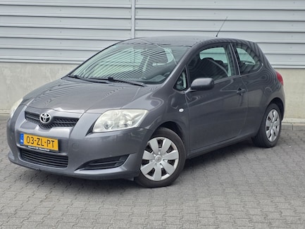 Toyota Auris 0