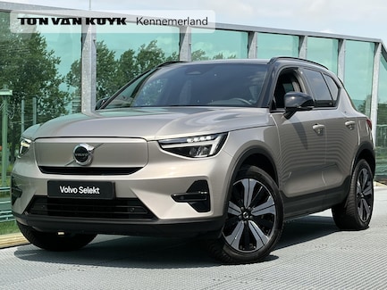 Volvo XC40 0