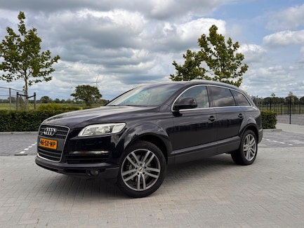 Audi Q7 0