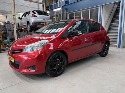 Toyota Yaris 0