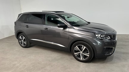 Peugeot 5008 0