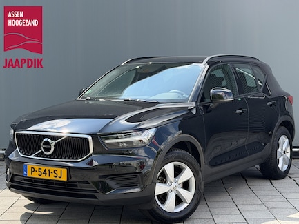 Volvo XC40 0