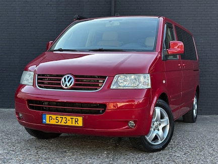 Volkswagen Multivan 0