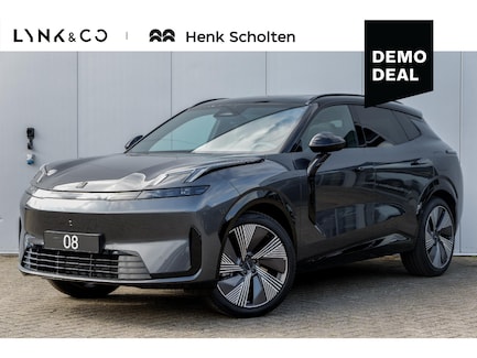 Lynk & Co 08 0