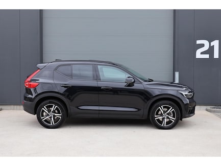 Volvo XC40 0