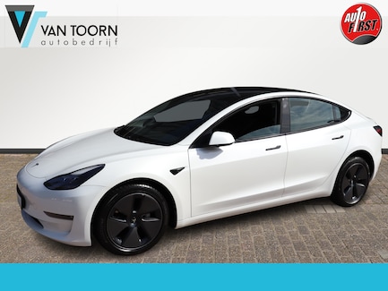 Tesla Model 3 0