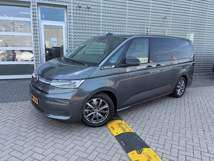 Volkswagen Multivan 0