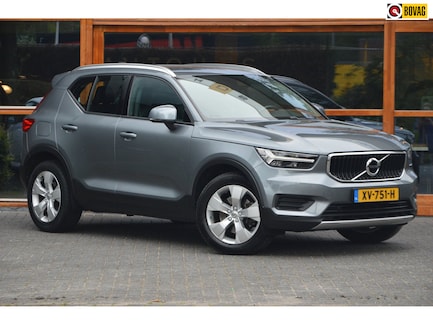 Volvo XC40 0