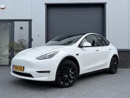 Tesla Model Y 0