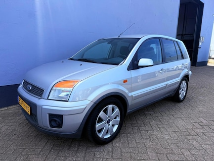 Ford Fusion 0